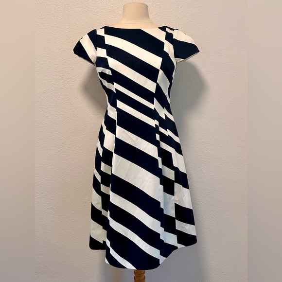 Rickie Freeman for Teri Jon Dresses & Skirts - Rickie Freeman for Teri Jon Classic Midi Dress - Blue and White Striped - Size 6